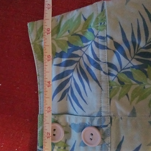 St. John's Bay Size 12 Skort - Picture 9 of 9